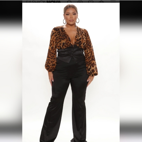 ⚘️NWT FASHION NOVA 3X Make Me Feel Some Way Top - Picture 1 of 6